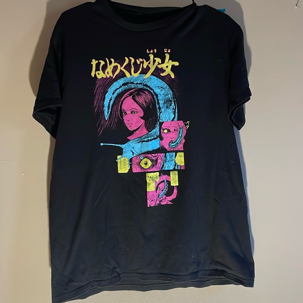 Junji Ito graphic tee with pin